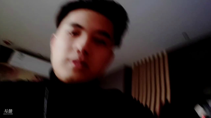 【2020-12-06 15点场】Table白羊：【录像中】今天可能播户外！偷偷来找我了~