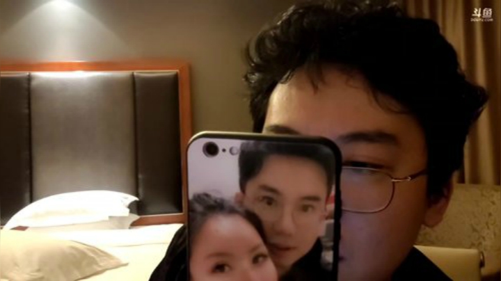 我在斗鱼看黑人毅直播户外