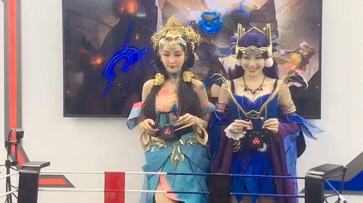 貂蝉和杨玉环小姐姐带盾山一起跳舞！听说峡谷四美在CJ合体咯！