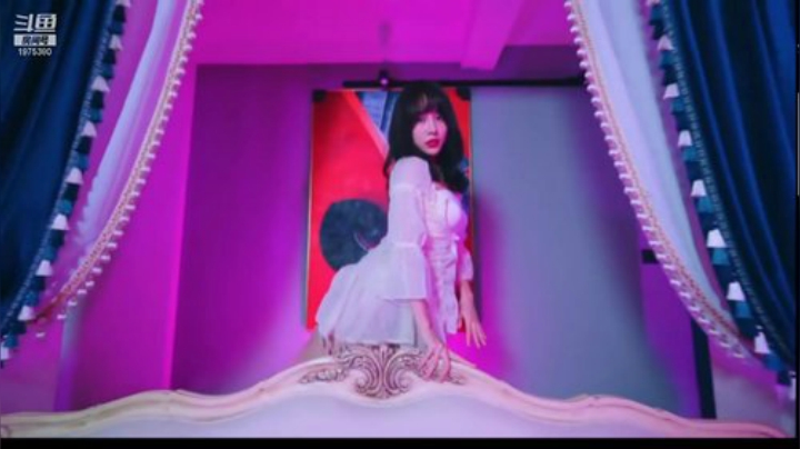 我在斗鱼看王筱沫丶直播舞蹈