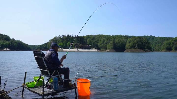 《游钓中国6》第16集 铜锣坝国家森林公园 水底复杂难挡鲫鱼连竿