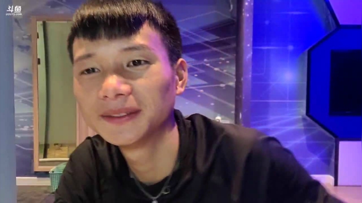 【2020-12-10 21点场】叶子户外：《纪实直播》腾冲