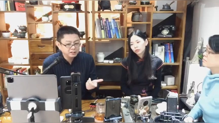 以《无问西东》《芳华》两部电影入手，聊云南历史、地理、旅行