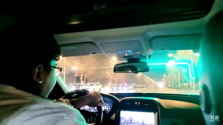 【户外】百变姑姑肖淑洁的精彩时刻 20201214 20点场