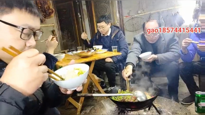 【2020-12-15 19点场】魅力生活i：铁锅炖大鸭