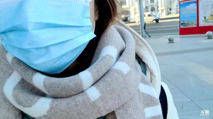【2020-12-15 10点场】百变姑姑肖淑洁：姑姑:今天去亚布力滑雪场