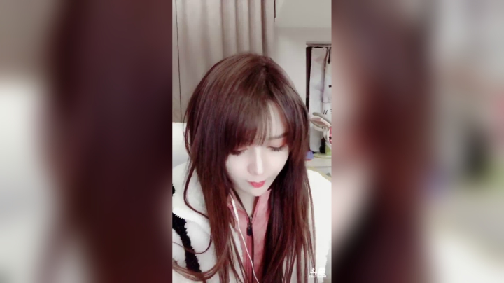 【2020-12-15 23点场】伊娃大姐姐：荣耀王冠超级欧～！