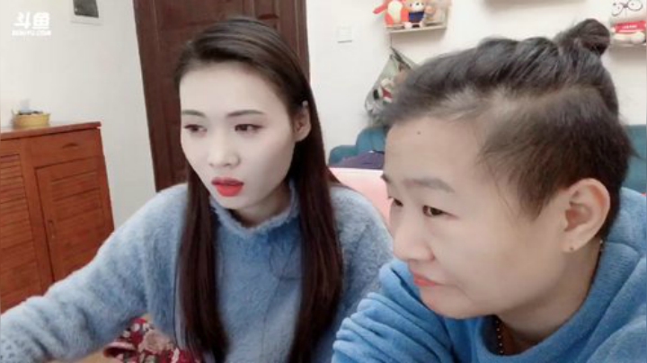 【户外】2B不过红姐的精彩时刻 20201217 07点场