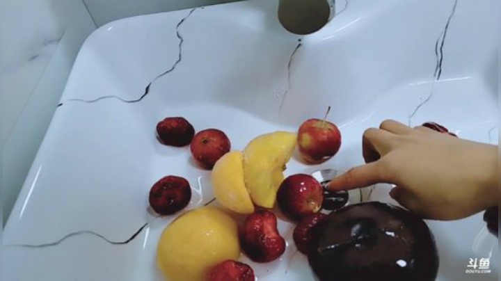 【户外】百变姑姑肖淑洁的精彩时刻 20201217 15点场