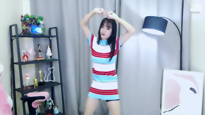 【哈尼九 舞蹈】December-18 19:59