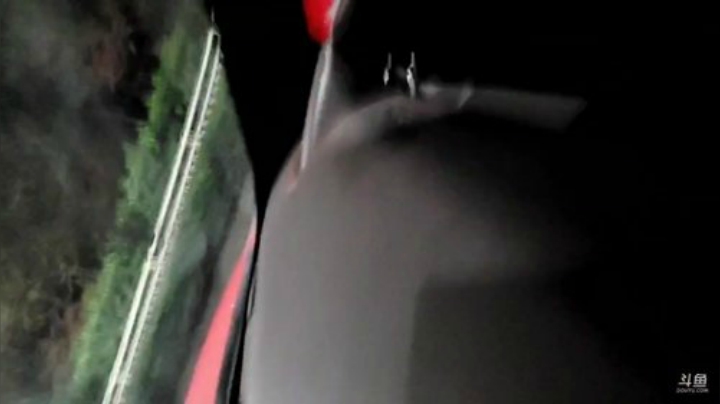 我在斗鱼看JSA丶北京小王哥直播户外