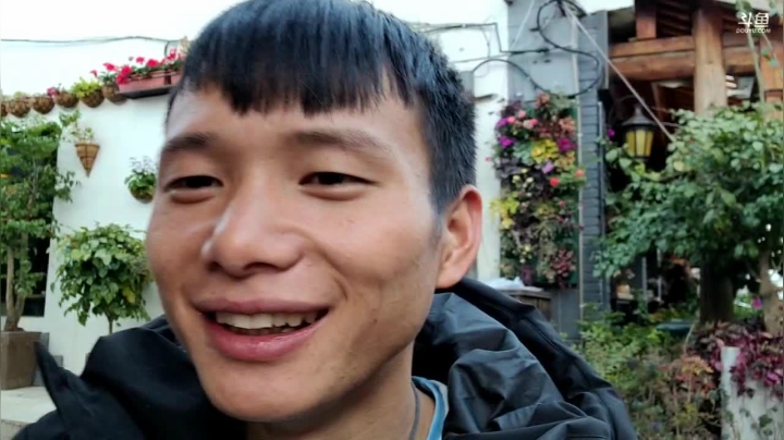 【2020-12-20 17点场】叶子户外：刚到大理晚点开播