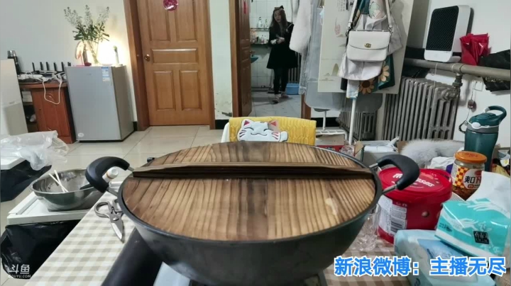 【2020-12-20 22点场】无尽无尽的无尽：饿了啊，吃点啊啊，，，