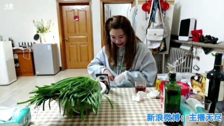 我在斗鱼看无尽无尽的无尽直播美食