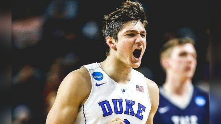 可以做360，大风车扣篮的人满突居然不到20万？