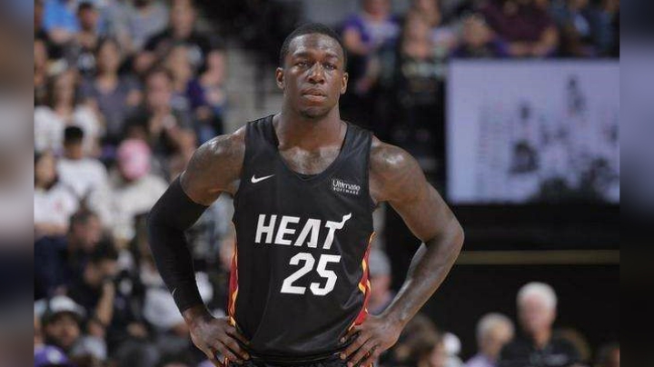 最佳新秀？肯德里克.纳恩在2K20中的三包数据徽章模型