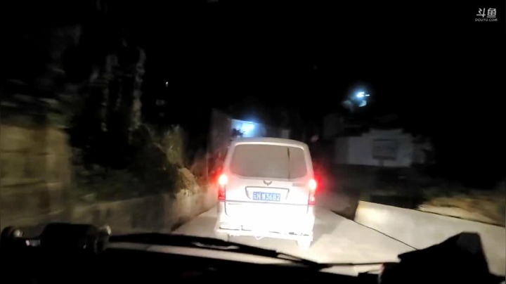 【2020-12-22 20点场】叶子户外：《纪实直播》德宏到西双版纳，梁河县