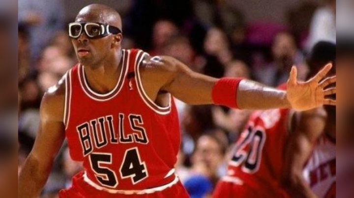 S4测评：“眼镜蛇”霍利斯.开到我算你倒霉.格兰特