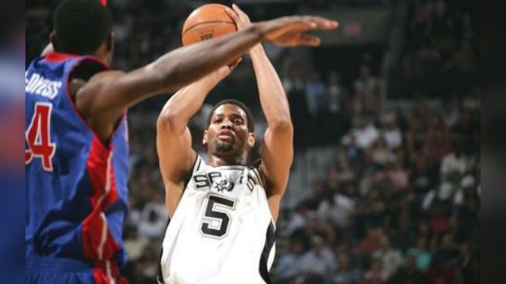 【NBA2KOL2】S4测评：平民可以入手的平价射手霍里