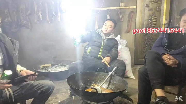 【2020-12-23 23点场】魅力生活i：晚上河道玩玩