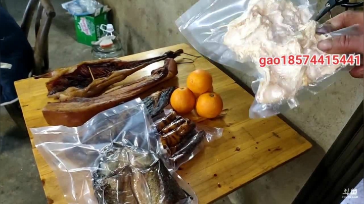 【2020-12-24 19点场】魅力生活i：美食烤肉走起