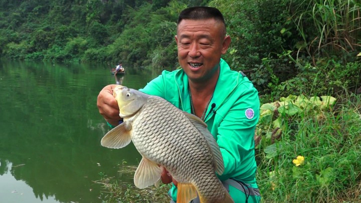 《游钓中国4》第38集 重返清江暴雨不断 随机应变打破僵局
