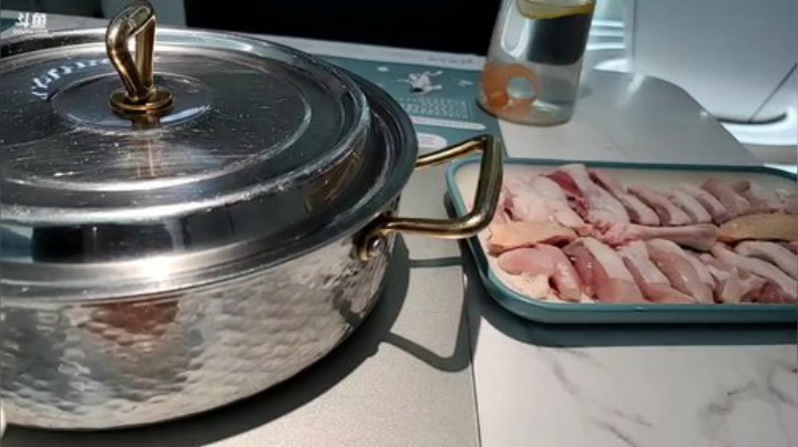 我在斗鱼看黑人毅直播户外
