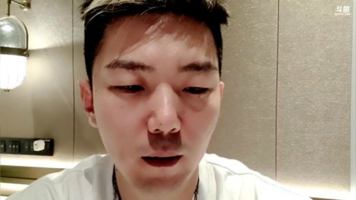 我在斗鱼看JSA丶北京小王哥直播户外