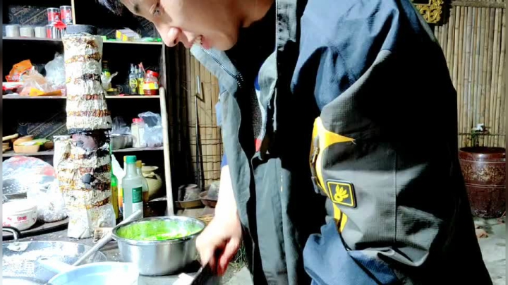 【2020-12-26 19点场】逐梦兄弟：回成都到基地开播