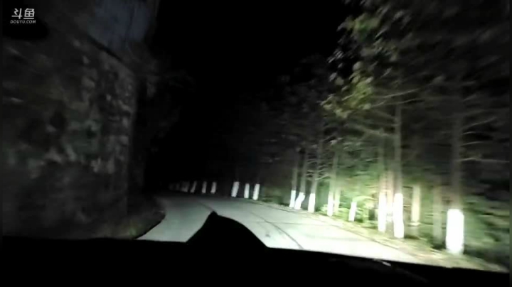 【2020-12-26 19点场】叶子户外：《纪实直播》德宏到西双版纳，芒市