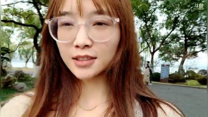 【户外】百变姑姑肖淑洁的精彩时刻 20201227 11点场