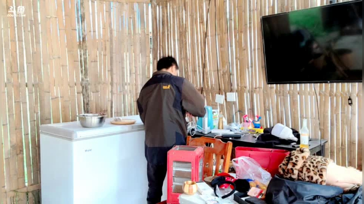 【2020-12-27 11点场】逐梦兄弟：11点开播