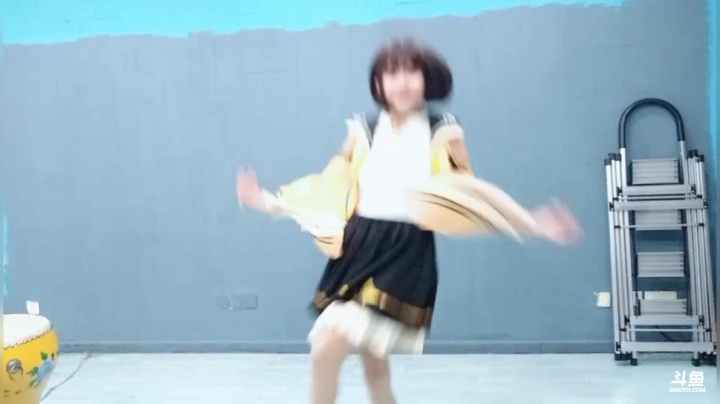 【哈尼九 舞蹈】December-27 21:59