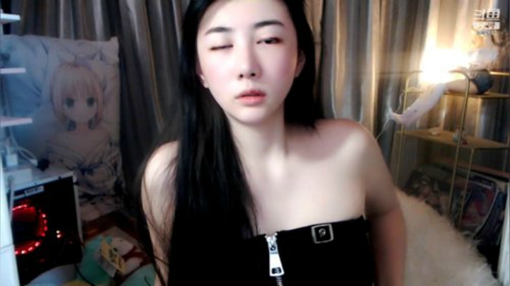 【户外】XX是个坏女人的精彩时刻 20201228 20点场