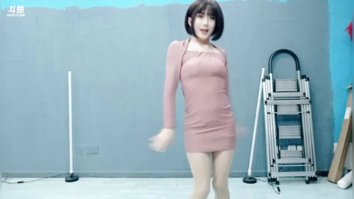 【哈尼九 舞蹈】December-28 00:22