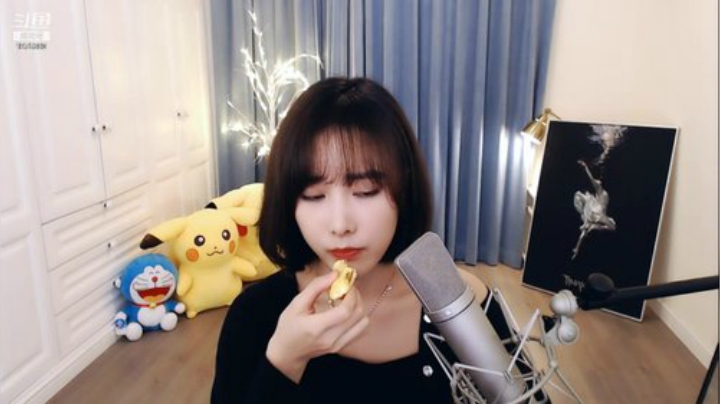 我在斗鱼看王筱沫丶直播舞蹈