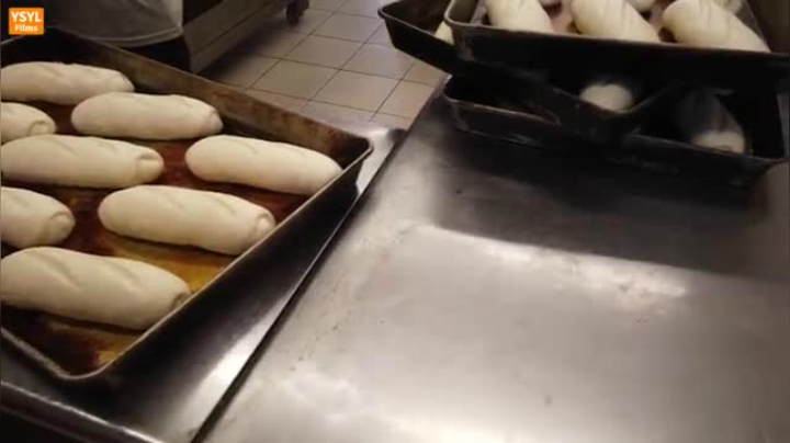 台湾街头美食-越南法国面包-越南美食