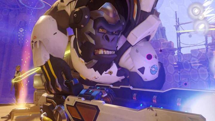 机器人：无敌的温斯顿！杀疯了！