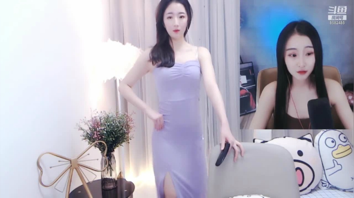 【婷婷有点甜235 舞蹈】01-05 13:02