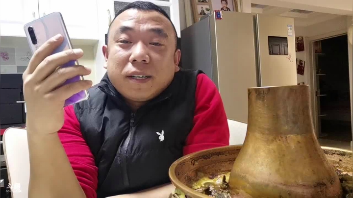 我在斗鱼看主播小黑亮亮直播户外