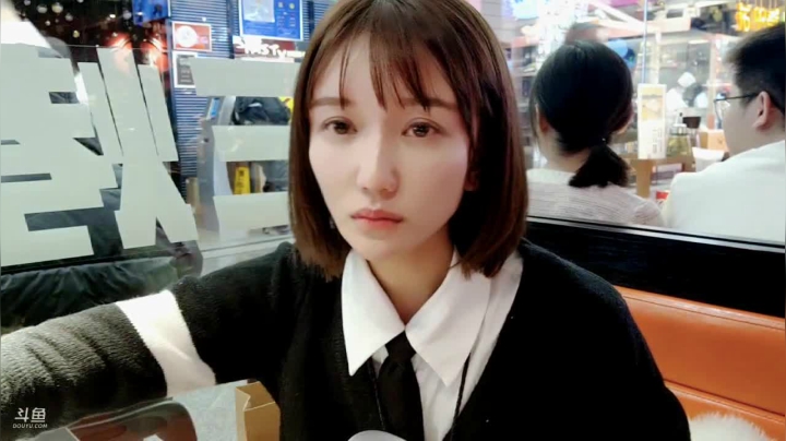 我在斗鱼看刘小七7直播户外