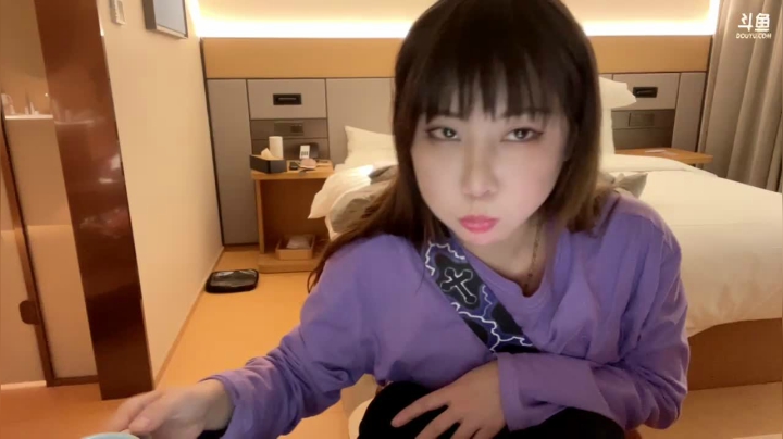 【2021-01-18 16点场】狐狸酱大魔王：年会彩排K看看看看看看