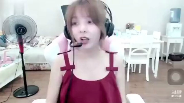 小姐姐太可耐啦