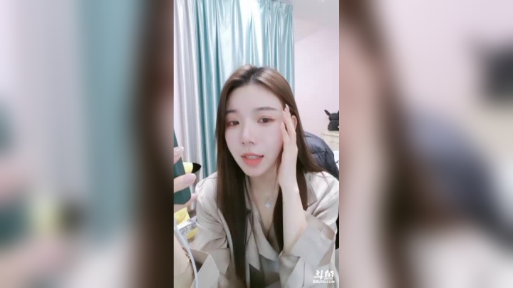 【2021-01-25 13点场】丽亚celiahunne：小姨子：周一快乐