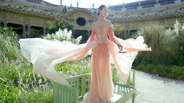 剑网3X盖娅传说 2019巴黎时装周秀场&后台完整视频来袭！