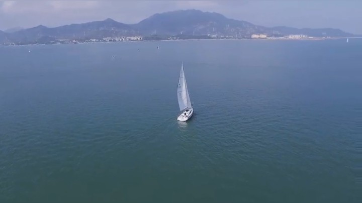 高玩送饼！你点的必胜客宅急送到了！