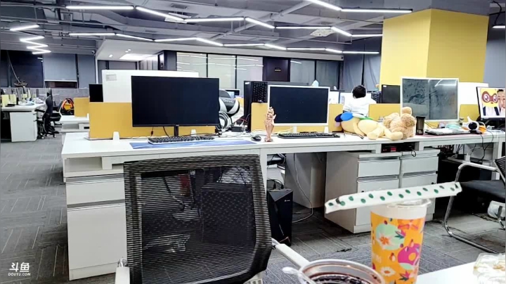 我在斗鱼看JSA丶北京小王哥直播户外