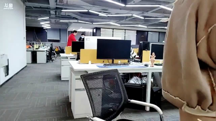 我在斗鱼看JSA丶北京小王哥直播户外