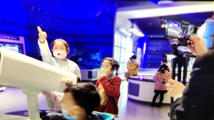 带你游“太空”