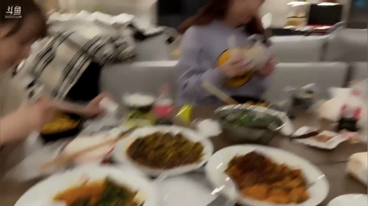 【2021-02-01 04点场】喜欢水水：不上大师不下播~